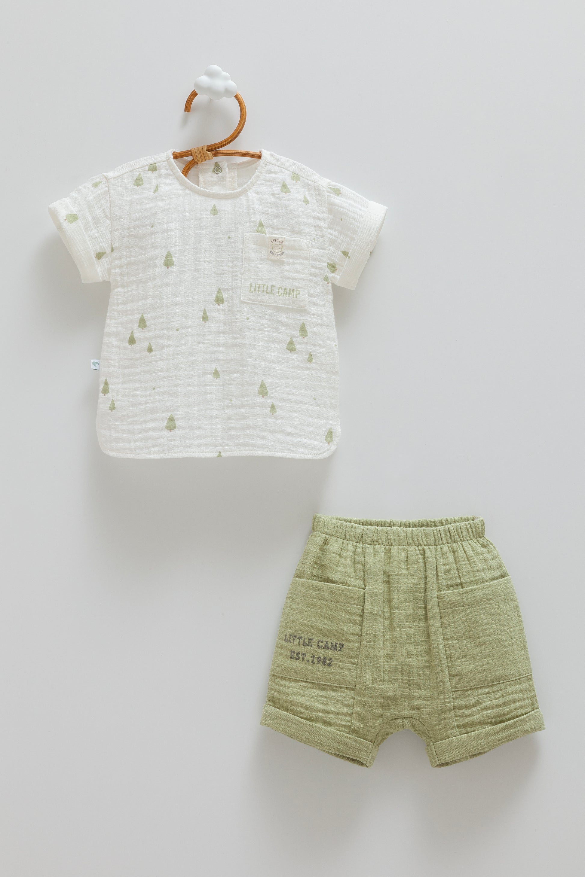 Desenli Müslin Bebek Şortlu Takım Yeşil | Pamukanne